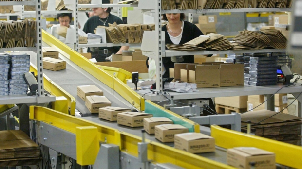 Amazon: Sărbătorile din 2016, cel mai bun sezon din istoria companiei