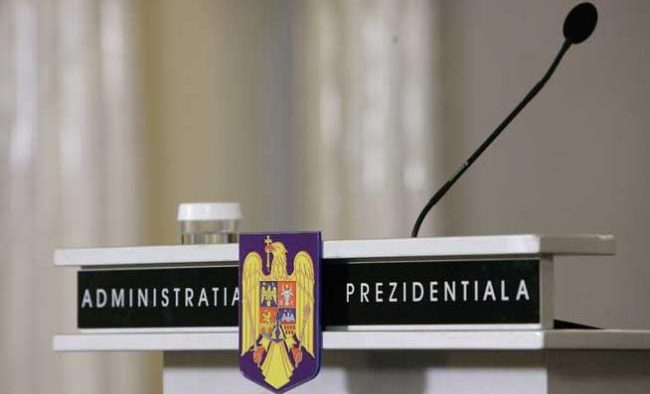 Internship la Administraţia Prezidenţială