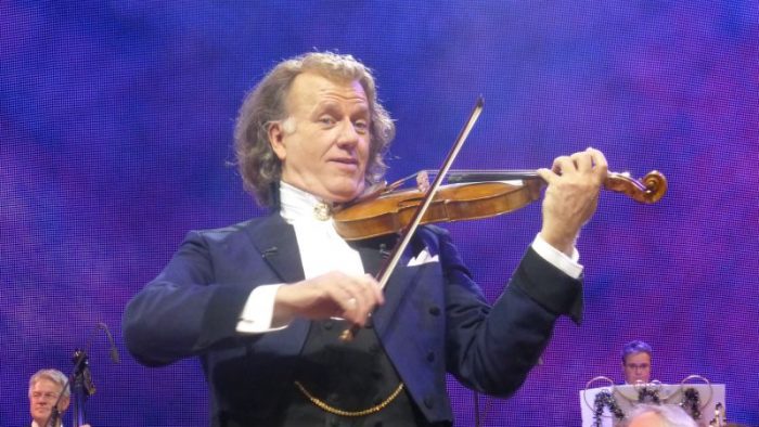 Andre Rieu susține, în vara lui 2015, primul concert în România