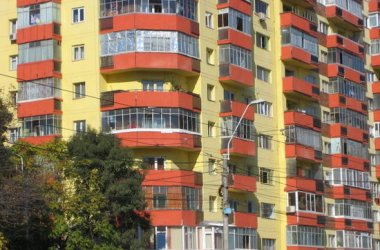 Cele mai ieftine apartamente din București. Trei camere cu 15.000 de euro