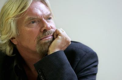 Richard Branson: Gluma este pentru competitorii tăi