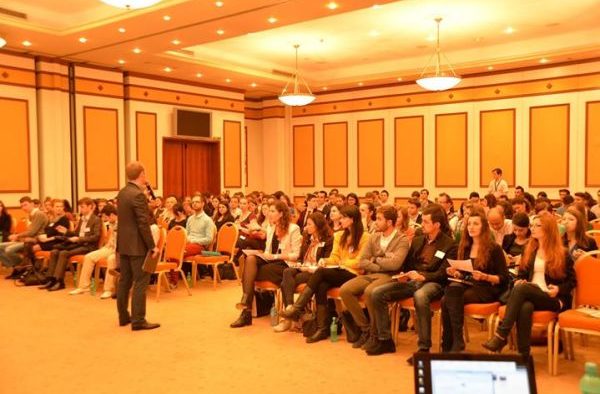 Au început înscrierile la Career Innovation Week 2014