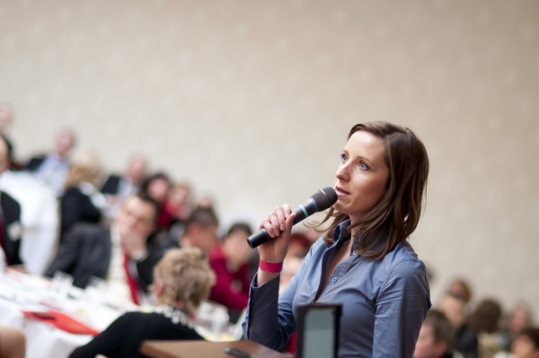 Un nou instrument de dezvoltare al leadershipului feminin