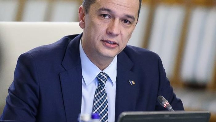 Moţiunea de cenzură a trecut în Parlament: Guvernul Grindeanu a fost demis