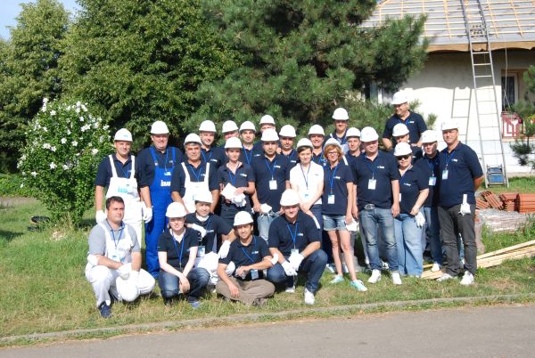 Habitat for Humanity România lansează programul AmeriCan-Do Build