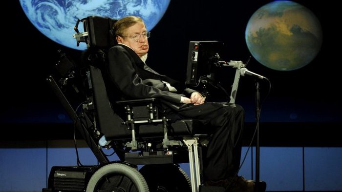 Burse create în semn de omagiu adus astrofizicianului Stephen Hawking