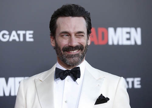 Jon Hamm: Am lucrat ca ospătar în tinereţe şi asta mi-a schimbat viziunea asupra lumii