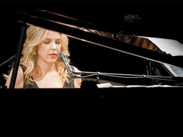 În seara aceasta, concert Diana Krall la Sala Palatului din Bucureşti