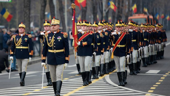 Ziua Națională a României:Cum se desfășoară parada de 1 Decembrie, în diferite orașe ale țării