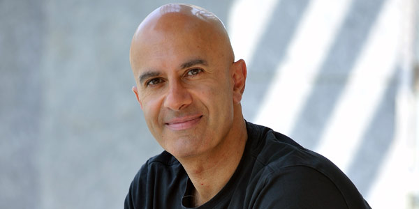 Robin Sharma: „Abia aștept să revin la București!”