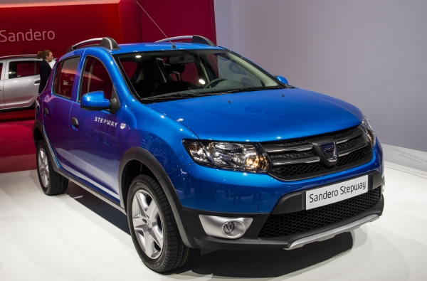 Dacia a produs 100.000 Sandero şi Sandero Stepway