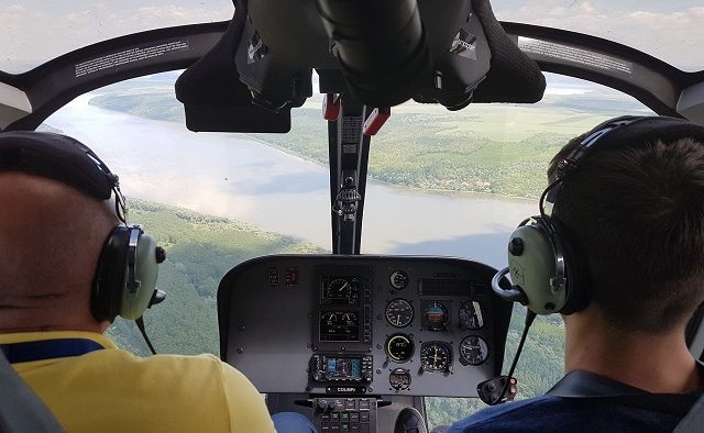 Cadou de Ziua Aviației. Guvernul dă banii pentru un simulator pentru o mai bună pregătire a piloților