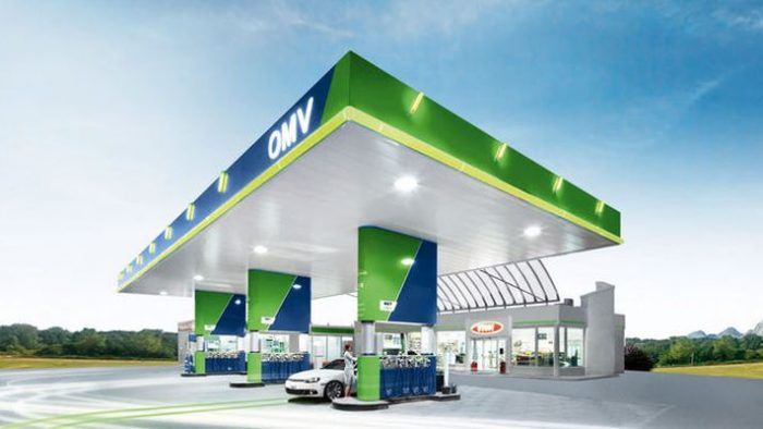 Scăderea prețului petrolului generează austeritate la OMV