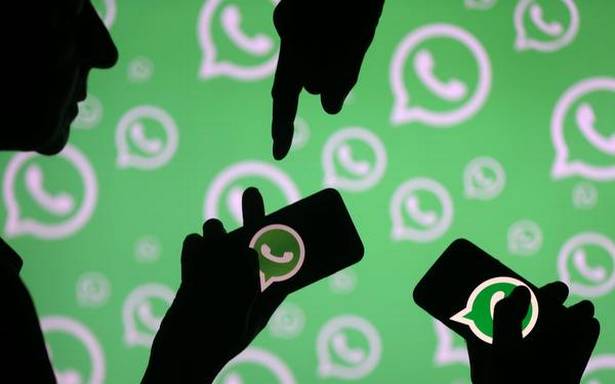 WhatsApp va modifica funcţia prin care utilizatorii aplicaţiei pot retrage mesajele pe care le-au trimis